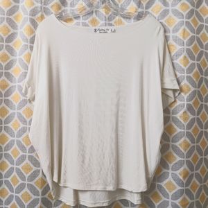 Fighting Eel top Momo